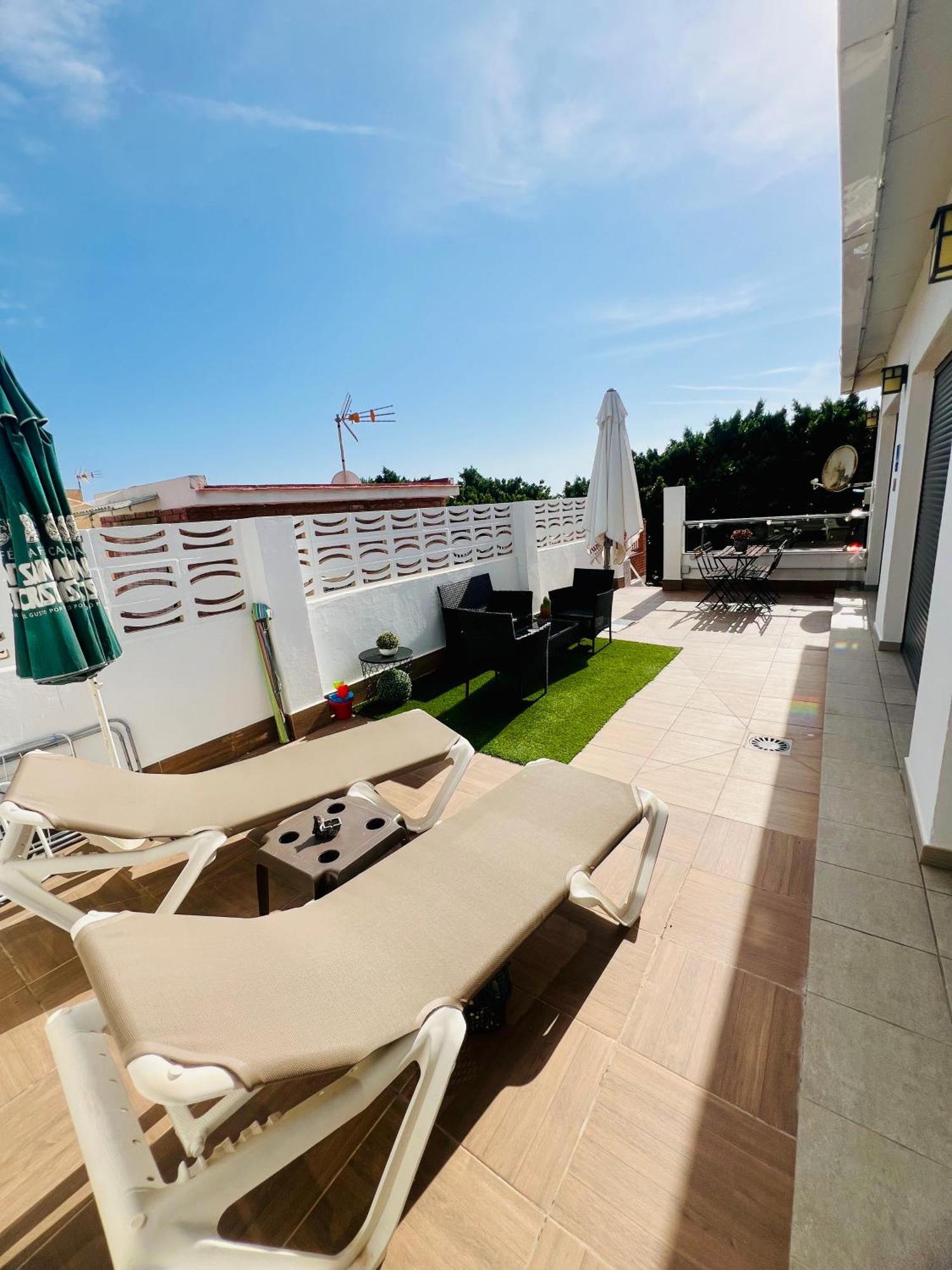 Casa Carmen Atico Primera Linea De Playa Màlaga Exteriér fotografie