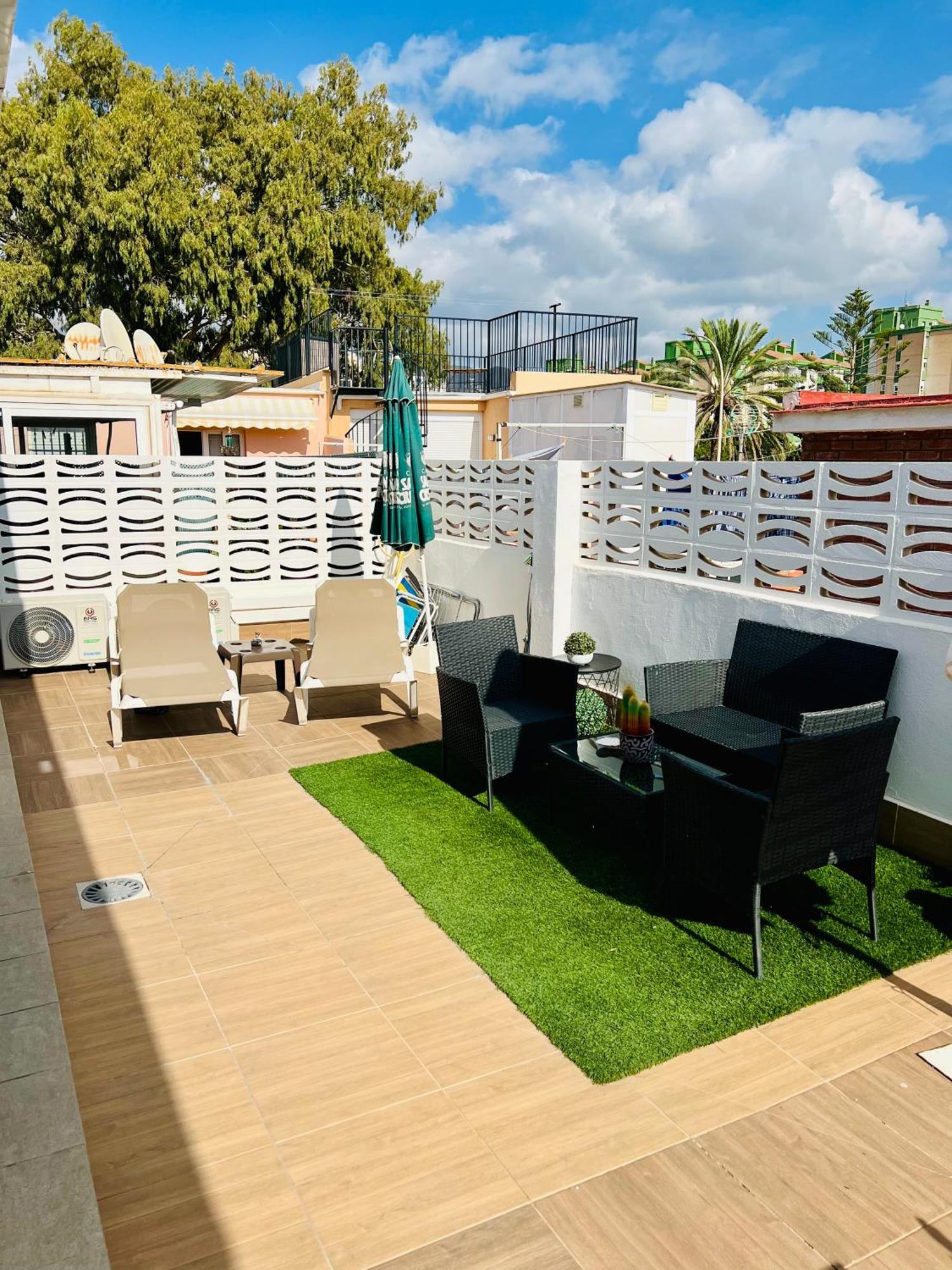 Casa Carmen Atico Primera Linea De Playa Màlaga Exteriér fotografie